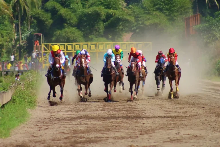 What Are the Best Horse Racing Betting Strategies?